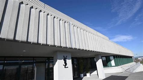 L’Atelier del lusso firmato Saint Laurent con vista sulle colline di 